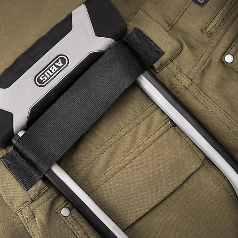 Chrome Industries Anza‎ cycle short